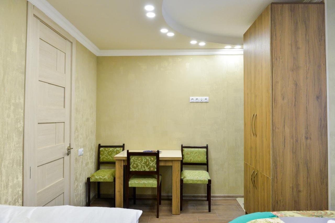Hostel Look 쿠타이시 외부 사진